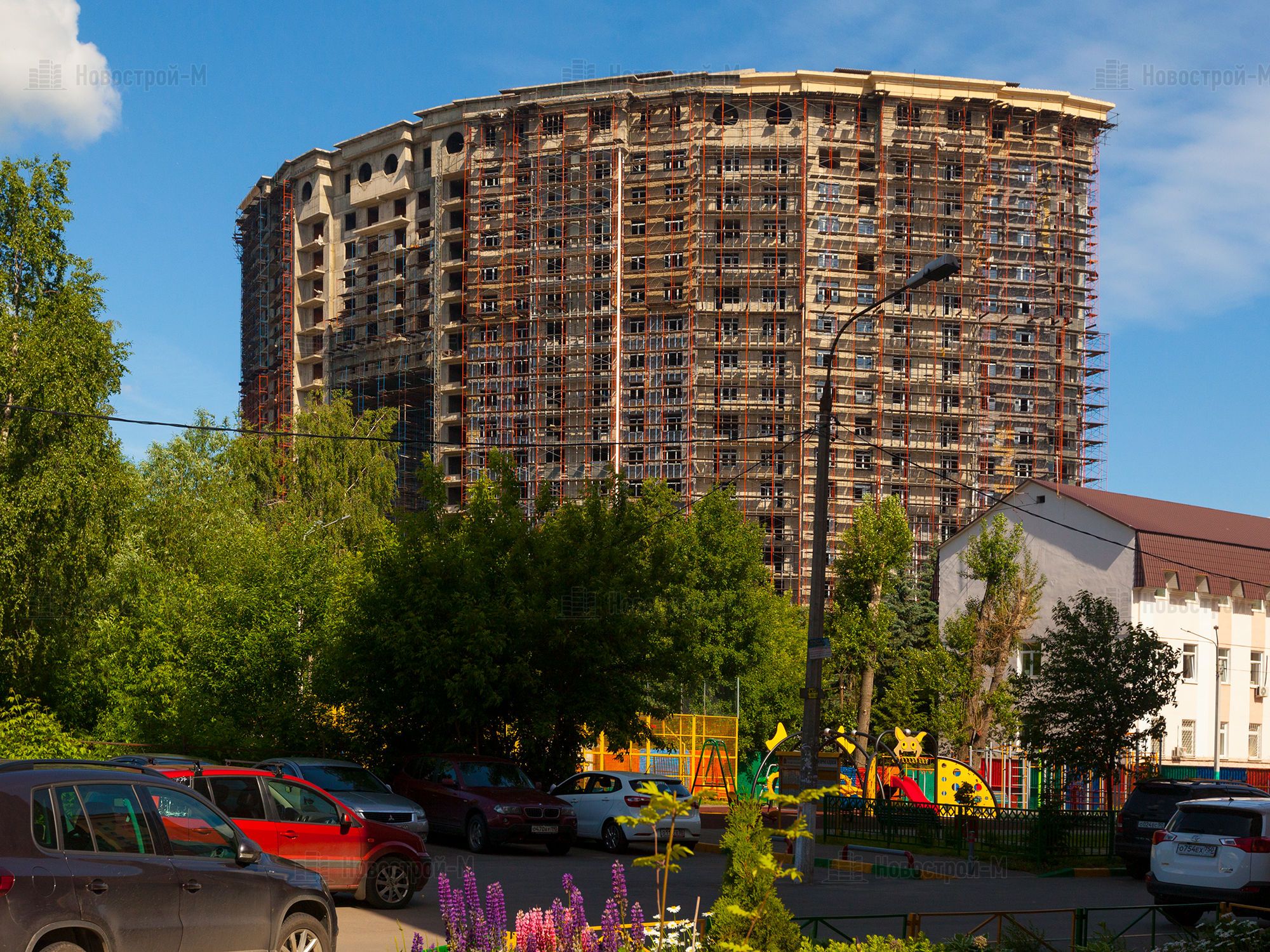 Купить квартиру в ЖК «Дом на Набережной» (ЖК «Astrum Residence») в Москве